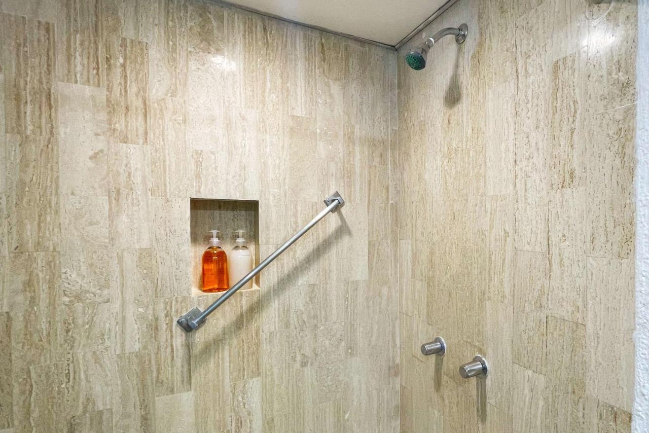 Renovated Studio In Cancun Beach At The Hotel Zone المظهر الخارجي الصورة